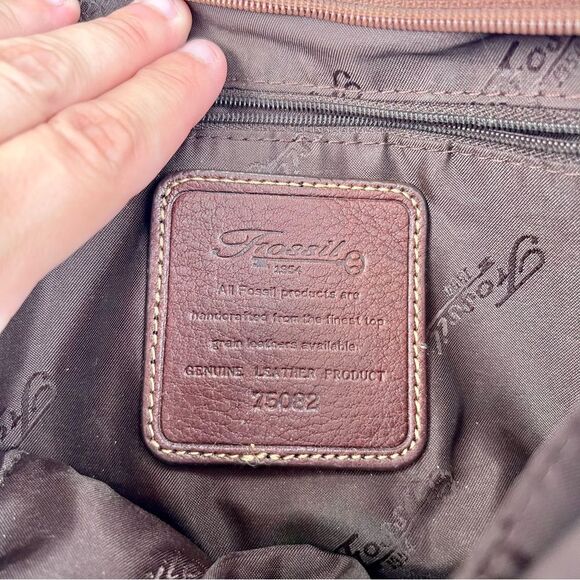 Fossil Pebbled Leather Shoulder Bag - Redish Brown - Picture 12 of 12